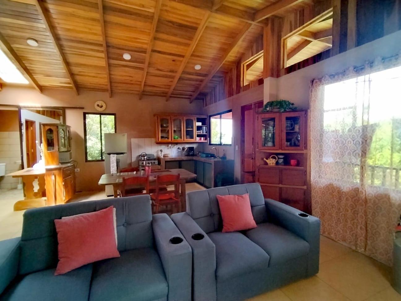 Villa Casa De Montana Tica Linda à Monteverde Extérieur photo